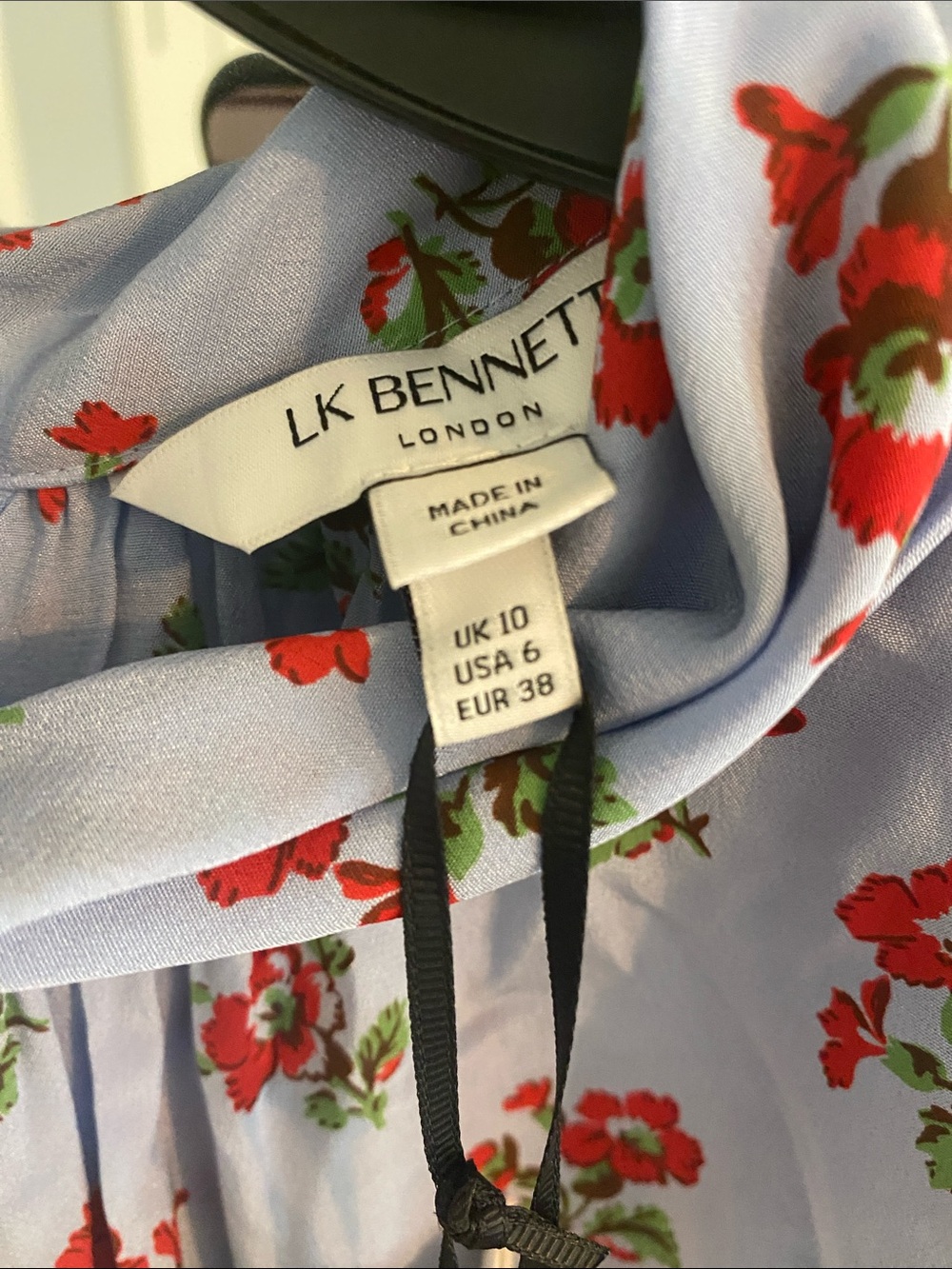 LK Bennett Light Blue Maxi Dress with Red Floral Print - Picture 3 of 4